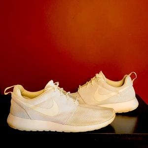 Nike Roshe 1s